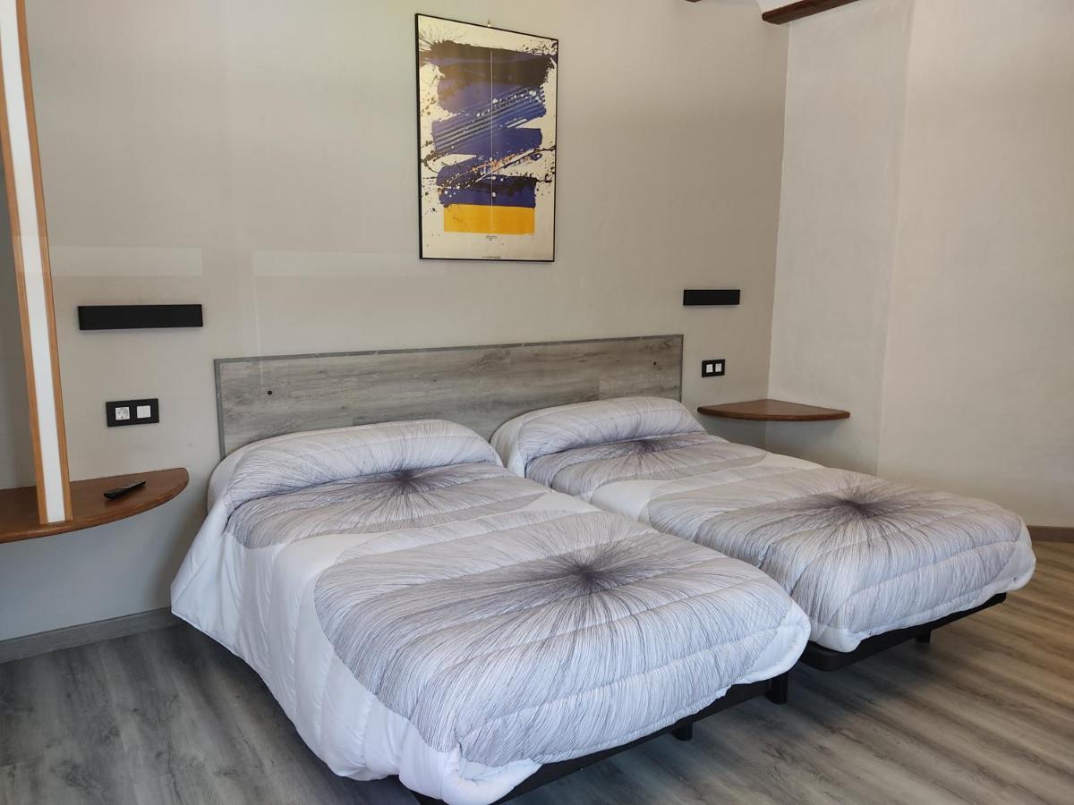 Hostal Suetxe Лос Аркос Екстериор снимка