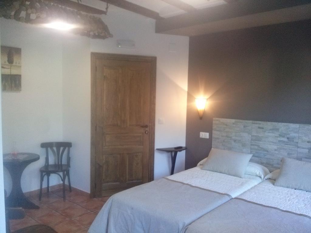 Hostal Suetxe Лос Аркос Екстериор снимка