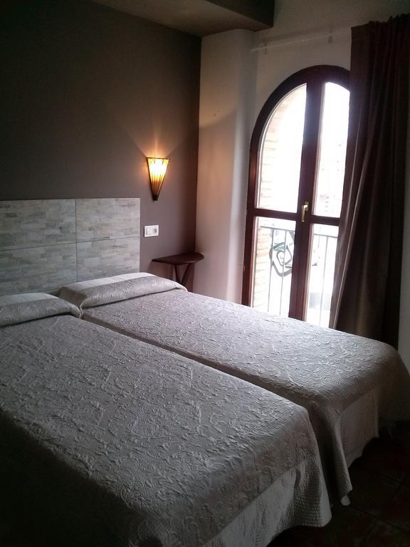 Hostal Suetxe Лос Аркос Стая снимка