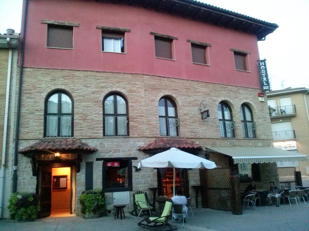 Hostal Suetxe Лос Аркос Екстериор снимка